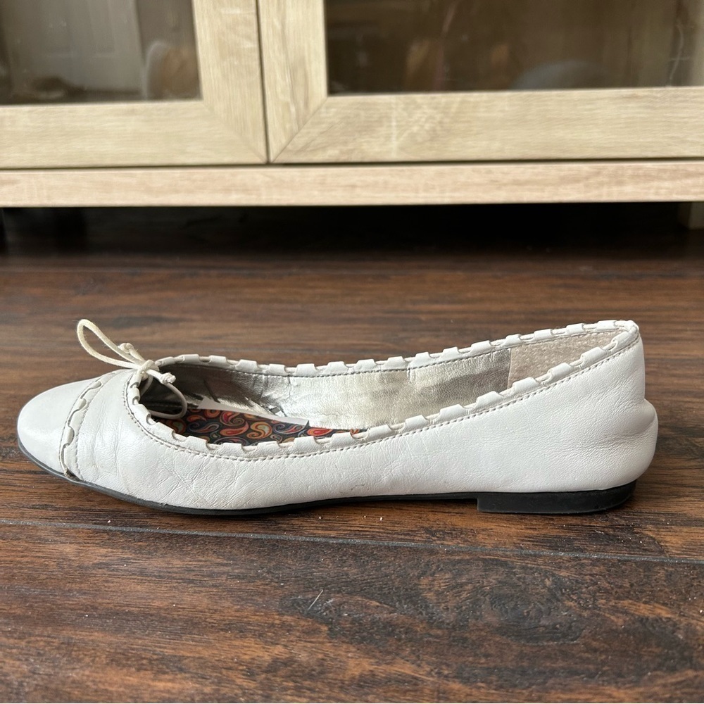 Marc Fisher Women Ballet Slippers - Picture 5 of 10
